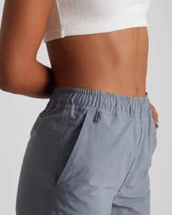 Pia Nylon Short