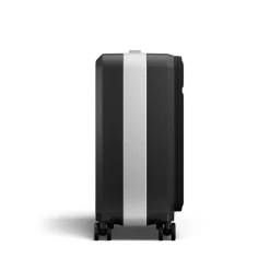 Ramverk Pro Front-Access Carry-On
