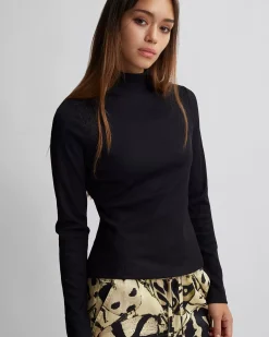 Sachinko Slinky Knit Turtleneck